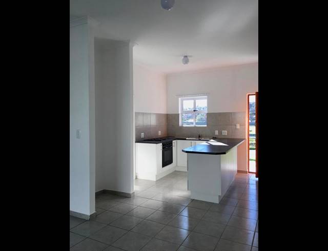 4 BEDROOM PROPERTY TO RENT IN CLOETESVILLE